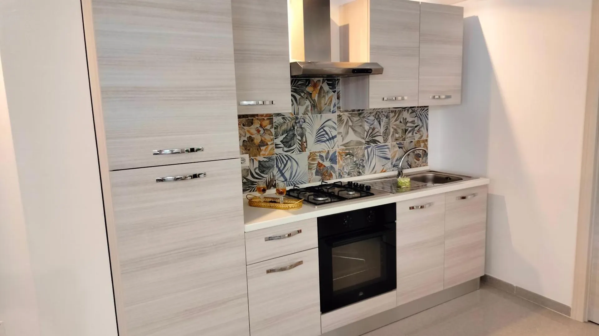 Terrasini Sea Apartment 0*,