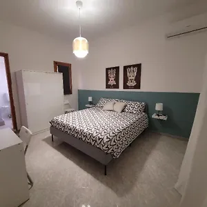 Casa Makira Terrasini